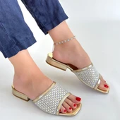 Ortu Gold Cilt İşlemeli Terlik thumbnail 5