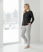 Kadın Viskon Mevsimlik Uzun Kol Cepli Pijama Takımı-Üstü İnce Triko Alt Pijama Dar Kesim Jakar Kumaş thumbnail 4