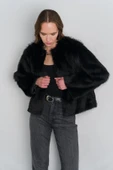 Siyah Kısa Suni Kürk Ceket thumbnail 5