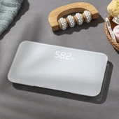 Kompakt Dijital Baskül – 180 kg kapasiteli LED Ekranlı Banyo Tartısı thumbnail 2