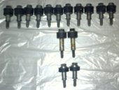 BMW KÜLBÜRATÖR KAPAĞI EMNİYETLİ VİDA SETİ 11127568294 thumbnail 1