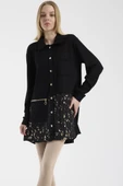 Gömlek Yaka Garnili Çıtçıtlı Tunik - Siyah thumbnail 2