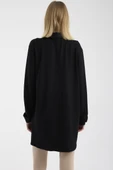 Gömlek Yaka Garnili Çıtçıtlı Tunik - Siyah thumbnail 6