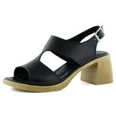 Erkan Saçmacı Ofelia Siyah Hakiki Dana Derisi Delik Detaylı Tokalı Kalın Topuklu Rahat Günlük Sandalet thumbnail 4