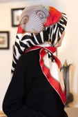 %100 Twill İpek Zincirli Ve Zebra Desenli Kırmızı - Siyah Renkli 90x90 Eşarp Dikim Şekli : El Dikişi thumbnail 1