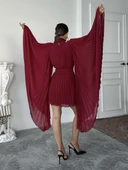 Pileli Pelerin Kollu Midi Elbise thumbnail 4