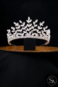 SimgeAksesuar Kristal Taşlı Şık Ve Zarif Gelin Tacı thumbnail 1