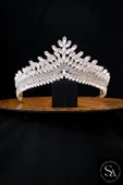 SimgeAksesuar Kristal taşlı şık ve zarif gelin tacı ve saç aksesuarı thumbnail 1