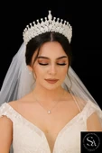 SimgeAksesuar Kristal taşlı şık ve zarif gelin tacı thumbnail 3