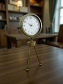 Zentime Eskitme Vintage Üç Ayaklı Masa Saati thumbnail 3