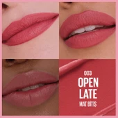 Maybelline NY Serum Etkili Hyalüronik Asit ve Besleyici Yağ İçeren Ruj - 003 Open Late thumbnail 3