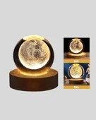 3D Lazer İşlemeli Ay Küresi Ahşap Standlı USB Bağlantılı Dekoratif Lamba thumbnail 2
