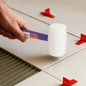 WORKPRO WP241040 57mm 450Gr PVC PP Saplı Beyaz Kauçuk Tokmak thumbnail 4