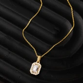 Baget Tek Taşlı Altın Kolye thumbnail 2