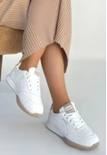 Tawen Beyaz Cilt Bağcıklı Spor Ayakkabı thumbnail 1