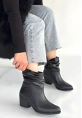 Lukana Siyah Cilt Topuklu Körüklü Bot thumbnail 1