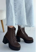 Tsan Kahverengi Cilt Bağcıklı Topuklu Bot thumbnail 2