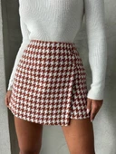 İki düğmeli kaz ayağı desen ch kumaş şort etek bordobeyaz h26414 thumbnail 1