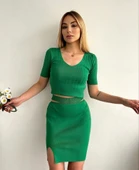 Etekli triko takım yeşil t23107 thumbnail 1