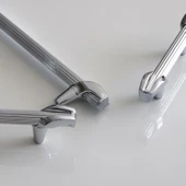 Mobilya Mutfak Dolabı Kulpları Çekmece Dolap Kapak Kulbu Kulpu Krom Renk 128 mm Metal Kulp thumbnail 5