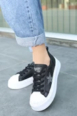 Piata Siyah Cilt Beyaz Tabanlı Bağcıklı Spor Ayakkabı thumbnail 1