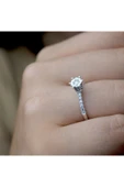 0.15 Ct. Tektaş Pırlanta Yüzük 6 Tırnaklı - 3