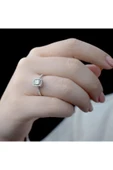 0.35 Ct. Modern Tasarım Baget Kare Tektaş Yüzük - 3