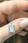 Modern Tasarım 0.55 Ct Baget Kare Tektaş Kolye thumbnail 3