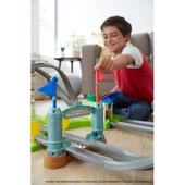 Hot Wheels Mario Kart Çılgın Dönüş Parkuru Yarış Seti GHK15 thumbnail 5