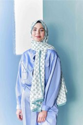 İnci Serisi G Desenli Yeşil Medine Ipeği Şal thumbnail 1