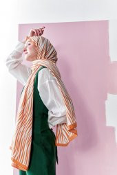 Inci Serisi Zen Desenli Turuncu Medine Ipeği Şal thumbnail 3