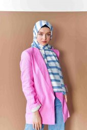 Inci Serisi Monokrom Desenli Mavi Medine Ipeği Şal thumbnail 2