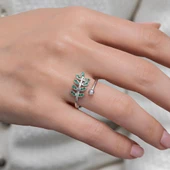 Altın Kaplama Kalp Motifli Minimal Gümüş Bayan Yüzük thumbnail 4