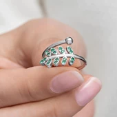 Altın Kaplama Kalp Motifli Minimal Gümüş Bayan Yüzük thumbnail 5