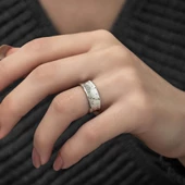 Yeni Tasarım 925 Gümüş Tek Bayan Alyans Yüzük thumbnail 1