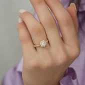 Altın Kaplama Papatya Motifli Tektaş Gümüş Bayan Yüzük thumbnail 8