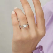 Dört Tırnaklı Zirkon Taşlı Tektaş Gümüş Bayan Yüzük thumbnail 10