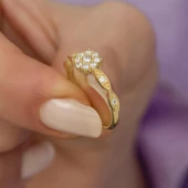 Altın Kaplama Zirkon Taşlı Papatya Model Gümüş Bayan Yüzük thumbnail 6