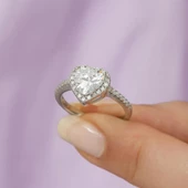 Kalpli Zirkon Taşlı Tektaş Gümüş Bayan Yüzük thumbnail 11