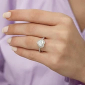 Kalpli Zirkon Taşlı Tektaş Gümüş Bayan Yüzük thumbnail 3