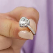 Kalpli Zirkon Taşlı Tektaş Gümüş Bayan Yüzük thumbnail 6