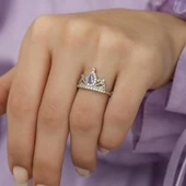 Ametist Zirkon Taşlı Kraliçe Taç Motifli Tektaş Gümüş Bayan Yüzük thumbnail 2