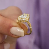 Altın Kaplama Oval Zirkon Taşlı Gümüş Bayan Yüzük thumbnail 2