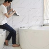 Renkli Duvarlar 60-30 Cm Beyaz Mermer Desen Yapışkanlı Yer Duvar Döşemesi NWYP10 - 1
