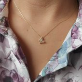 Altın kelebek kolye taşlı 1.70 gram - 1