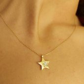 Yıldız figürlü altın kolye 1.50 gram - 1