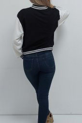 M Baskılı Kolej Yaka Sweatshirt Siyah - 4