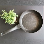 ALKAR HANIMELİ DÖKÜM 28CM TAVA 5MM - 2