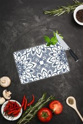 Lacivert Mandala Desenli Cam Kesme Tahtası| 20 Cm X 30 Cm thumbnail 1