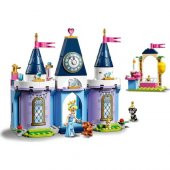 LEGO Disney 43178 Cinderellas Castle Celebration - 2